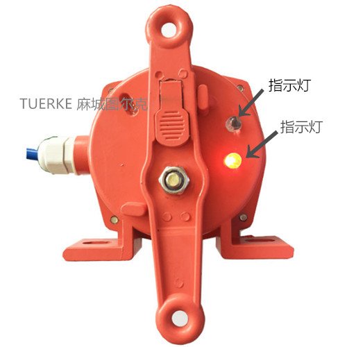 卓信電氣拉繩開關帶指示燈.jpg 卓信電氣拉繩開關帶指示燈.jpg